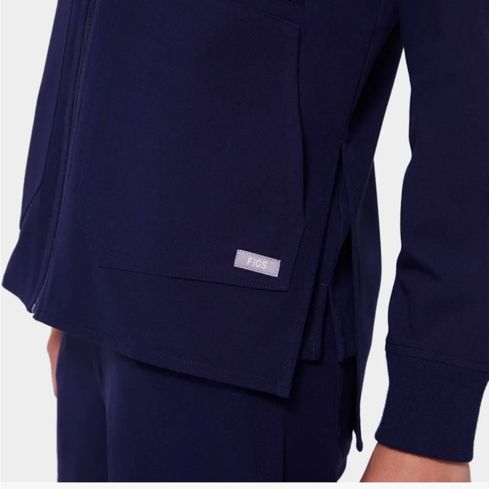 Figs scrub jacket - Picture 6 of 6